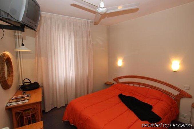 Garden Hotel Τουλούζη Δωμάτιο φωτογραφία